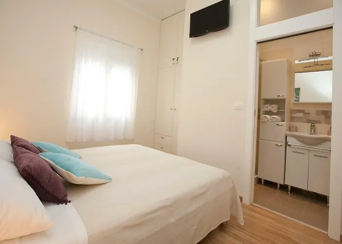 And Cvita Gostinjska kuća *